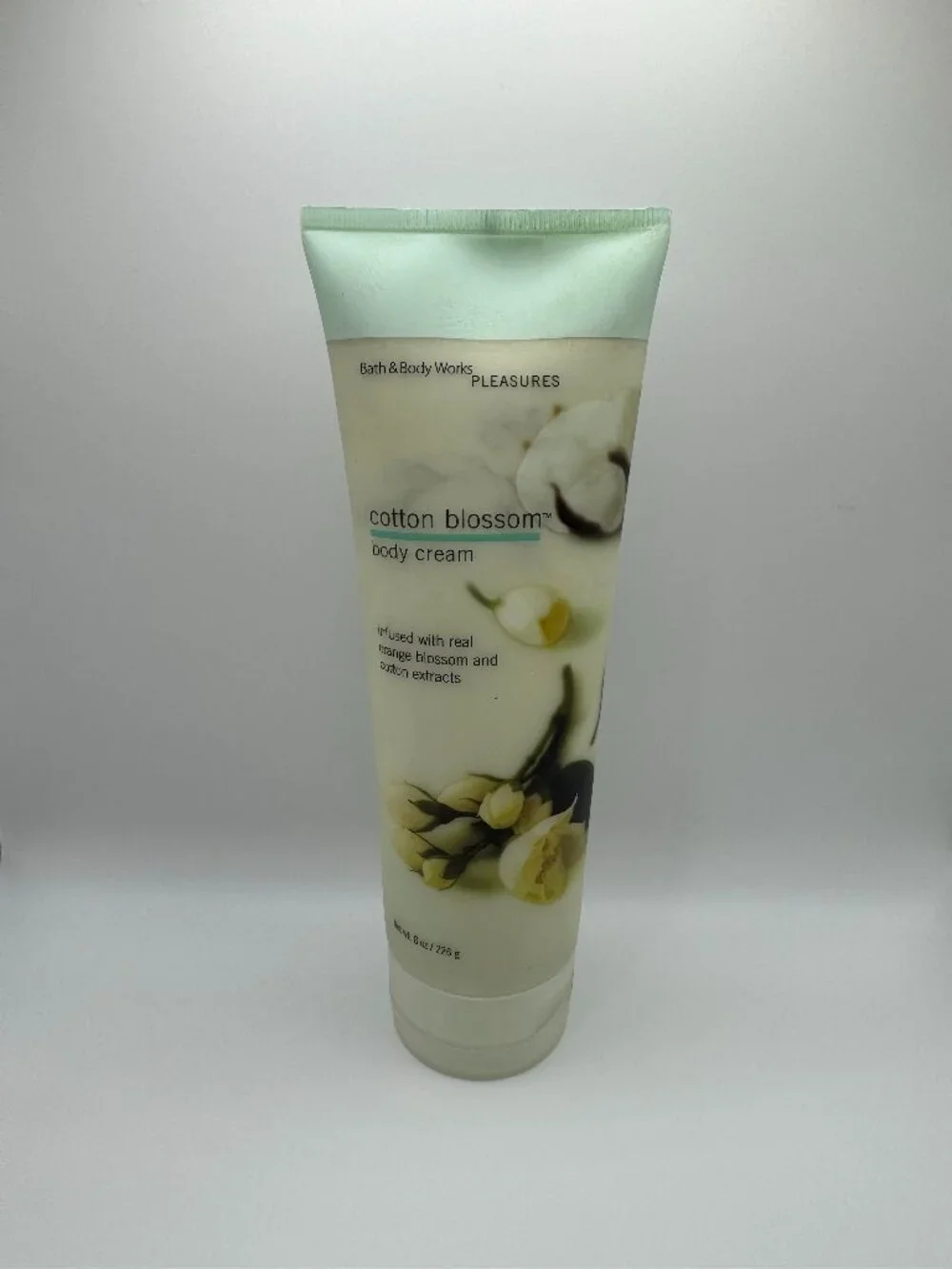 Bath & Body Works COTTON BLOSSOM Body Cream - 8 oz.